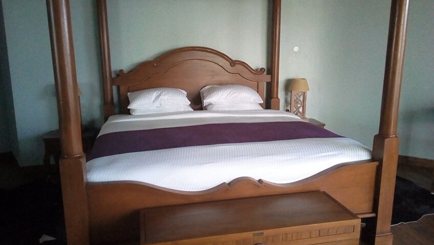 mozesmutungi256's tweet photo. The rooms at @emburara are worth twins, honeymoons are best done in Uganda, actually on the farm, #VisitEmburara #UsagaEmburaraVisit #VisitUganda #Tulambule Uganda this Xmas, over to you https://t.co/xswVW3E1UR