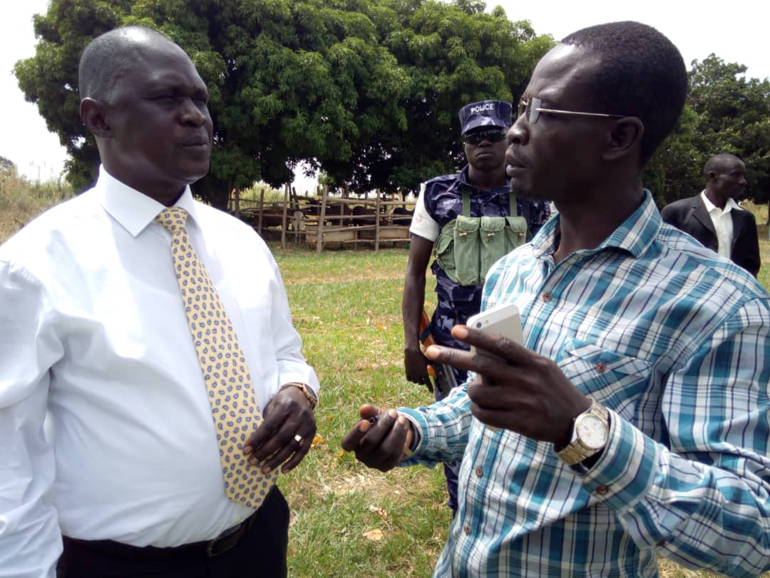 DailyMonitor's tweet photo. Serere county MP Patrick Okabe, in white shirt, at the #MonitorFarmClinic, he applauded NGM for the initiative as one of the best way to help farmers add value to their farming https://t.co/jUq46Qc9D9