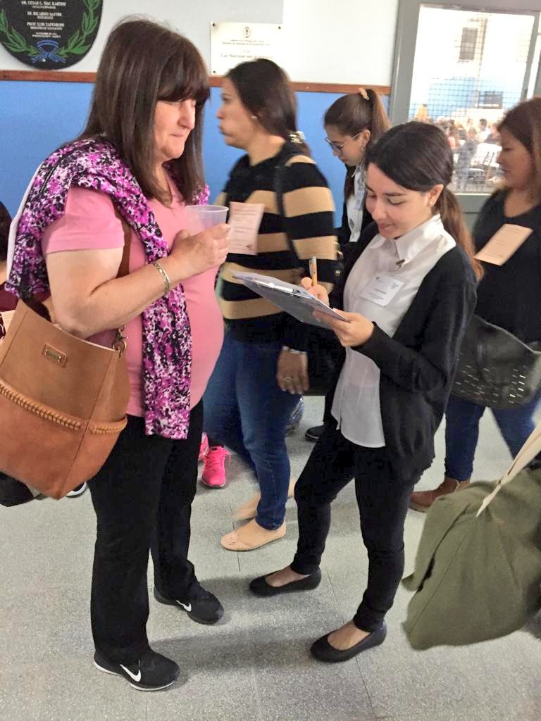 AHORA #EquipoObservatorioMadryn tomando encuestas en el XXVI Congreso Vecinalista Nacional y del Mercosur 👏👏
#TurismoDeReuniones #Eventos