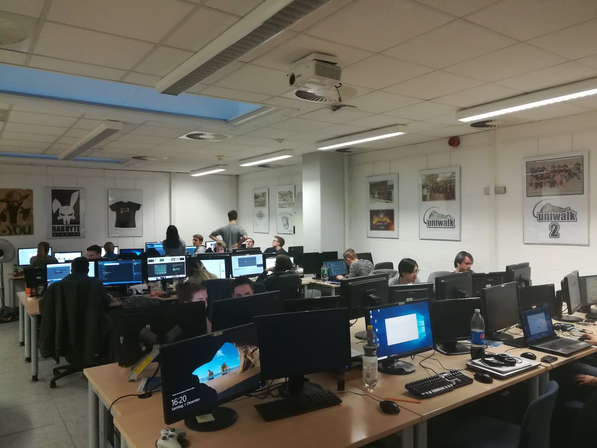24 hours gone, 24 more to go.

#Gamejam #Winterjam #Gameslab #UPB #gamedev