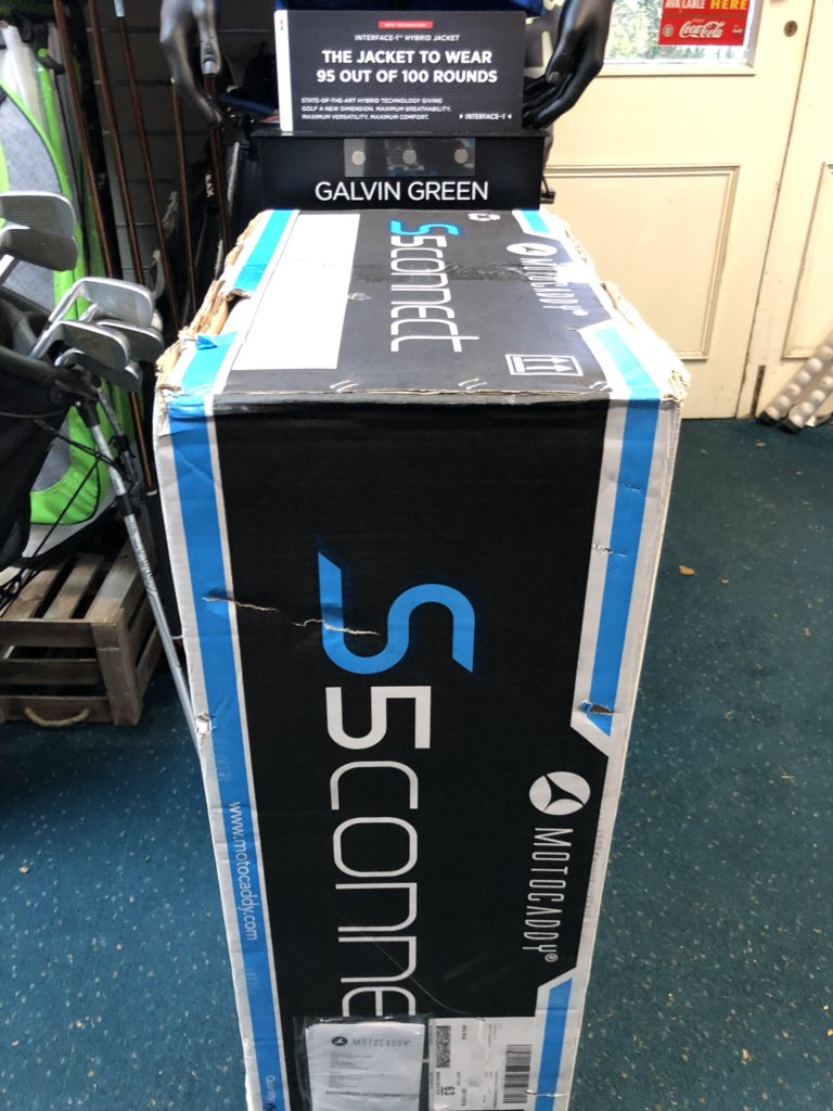 carlpcross's tweet photo. And yet another @Motocaddy #s5connect arrived for another lucky #ccggolf customer saving £280 only available @mellorgolf #bestincheshire #shoplocal #no1pro https://t.co/h5FyIvbKwW