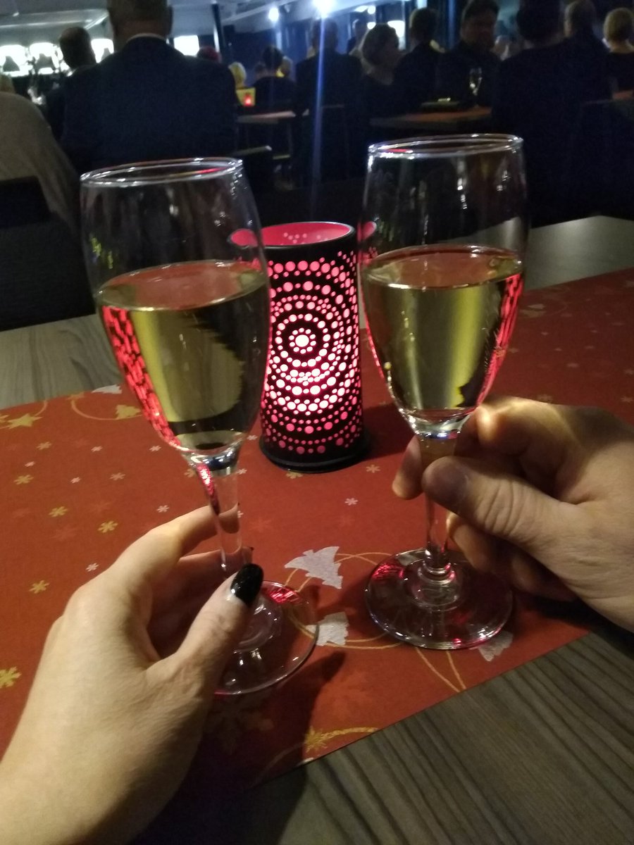 SaaraEskola's tweet image. Aihetta juhlaan #pirkanmaanyrittäjät 80v #pikkujoulut Ylpeänä edustamassa #cimec #kauppisportscenter #lovemyjob