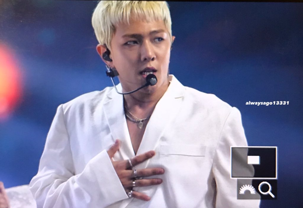 alwaysago13331's tweet photo. 181201
💦💦💦

#동혁 #DONGHYUK 
#iKON #아이콘 https://t.co/UiZaZRJVrU