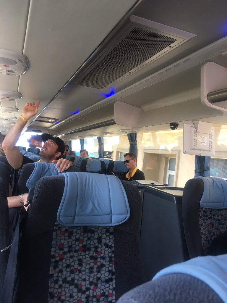msljozistars's tweet photo. #JoziStars just landed #eBayi https://t.co/jGPVRWhlmt