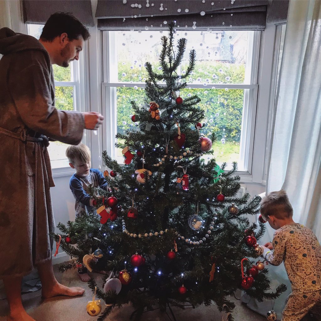 TeepeePartees's tweet photo. #christmasiscoming #1stdecember #treeisup #christmas #love #family https://t.co/7b0USjQMPX