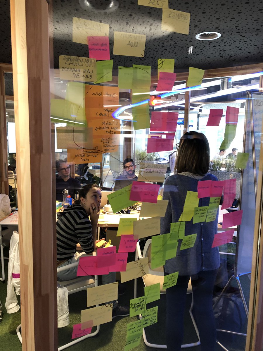 laura_bellorini's tweet photo. 10 teams of #designer #engineer #business students working hard on #healthcare solutions to detect &amp; manage #psychiatric disorders at #FusionPoint organized by @ESADE @iedbarcelona @la_UPC #healthackathon @AccentureSpain @sanofi https://t.co/q6y0QjwcsE