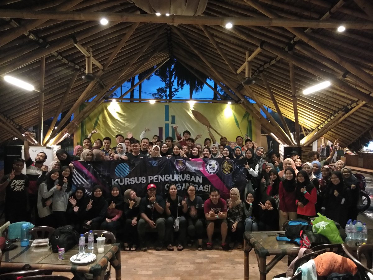 SMKPPIM's tweet photo. Kursus Pengurusan Organisasi FSKM
It's a wrap for day two @ Tadom Hill & Resort
#KPOFSKM #FSKMExcellence #FSKMOhsem https://t.co/72uPdZOIc3