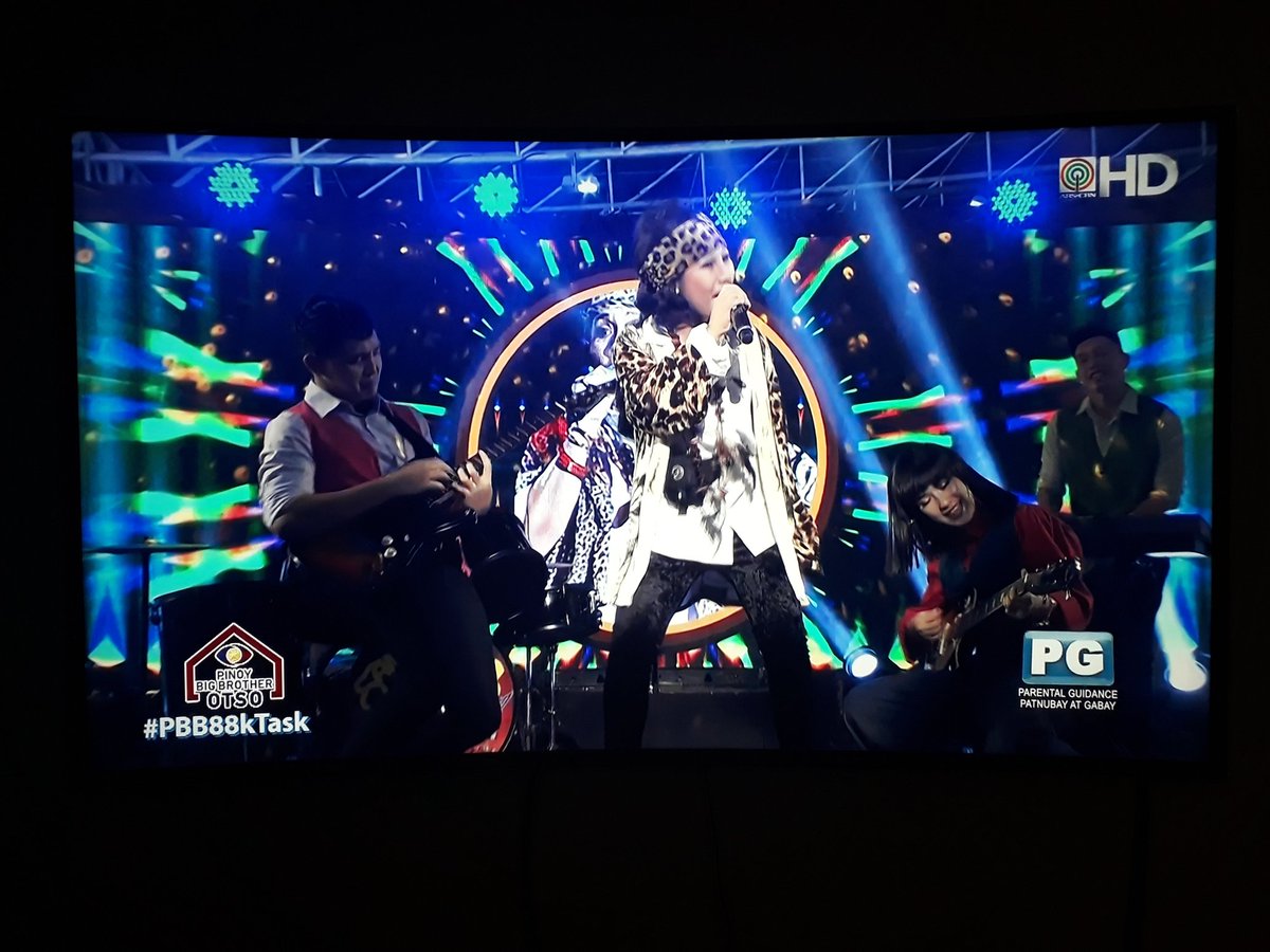 Nikkilie3's tweet photo. Yung ganitong pormahan at rock na rock Lie walang masasabi ang judge sayo Magaling subra lahat kuhang kuha gayang gaya
HaLIEmuyak ngsampag8a
#pbb88ktask https://t.co/IOd5qfqhax