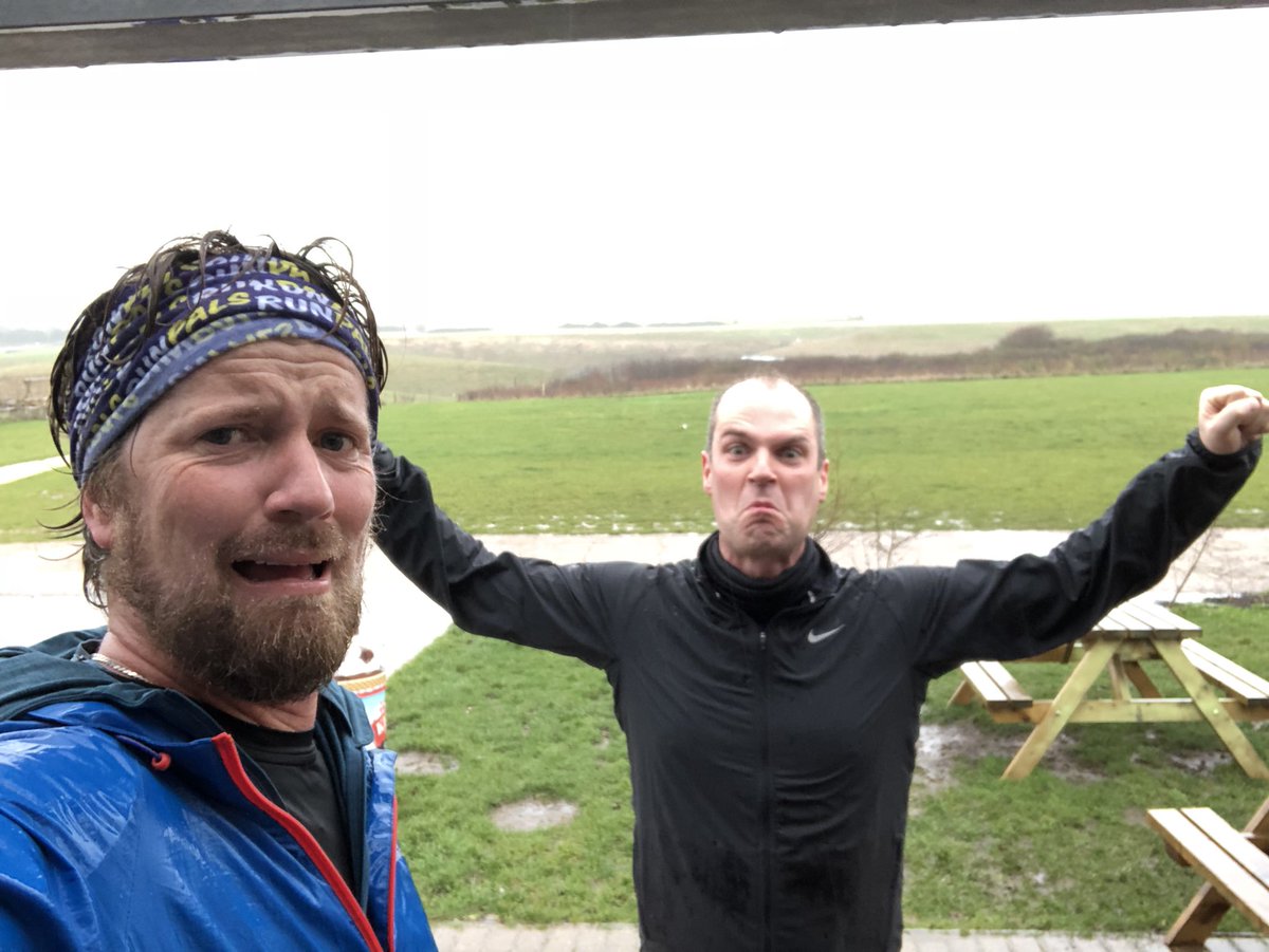 coynes's tweet photo. “Beautiful” morning for a run. Hero loved it tho! #ukrunchat #rundogs #runpals https://t.co/8SMU0YHgZz