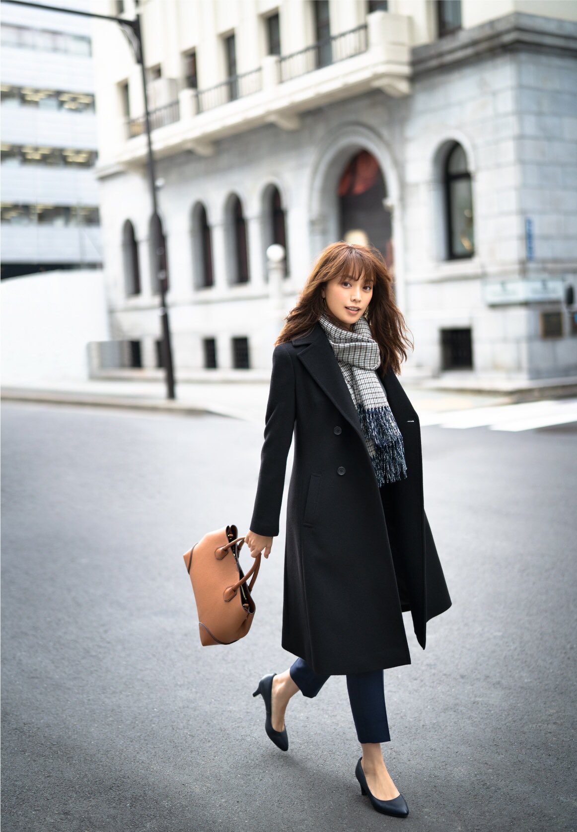 公式 Aoki Sur Twitter 明日が最終日 蛯原友里さん着用商品 直筆サイン入りフォトブックがあたるインスタキャンペーンはいよいよ明日が最終日 是非ご応募を 蛯原友里 はたラク服 T Co Qvqjl9bik6