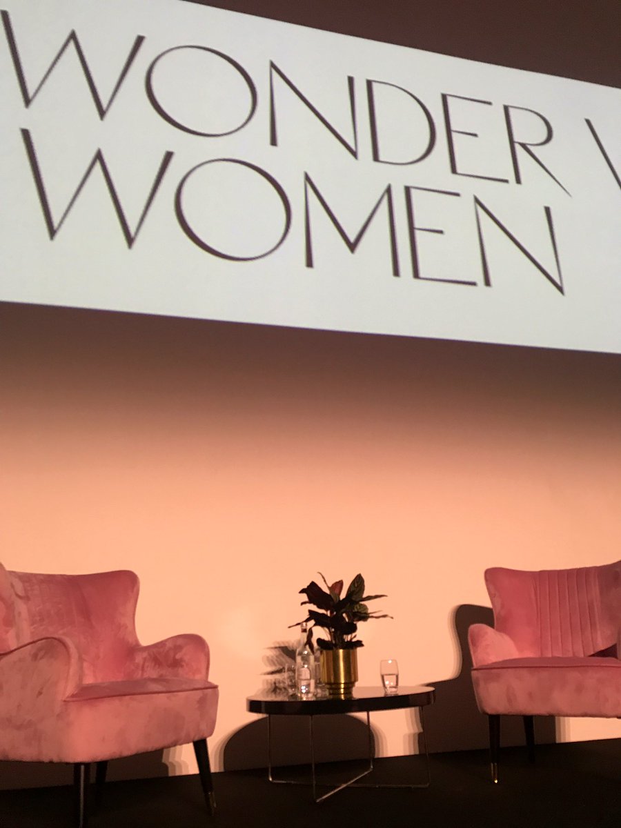 Head over to our #Instagram page NOW as we stream live from #ElleWeekender with superstars <a href="/Maisie_Williams/">Maisie Williams</a> &amp; #LenaHeadey 

#GOT #GameofThrones #bts #frow #AccessAllAreas