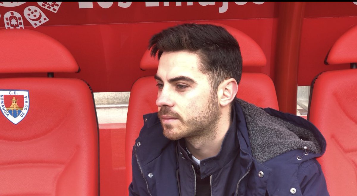 Hoy hemos recibido una visita muy especial. <a href="/cnaumoff29/">Kiki Naumoff</a> ha estado en #LosPajaritos y saludando a viejos conocidos en el entrenamiento del <a href="/cdnumancia/">CD Numancia</a>. En breve os contaremos su breve historia en el club numantino.