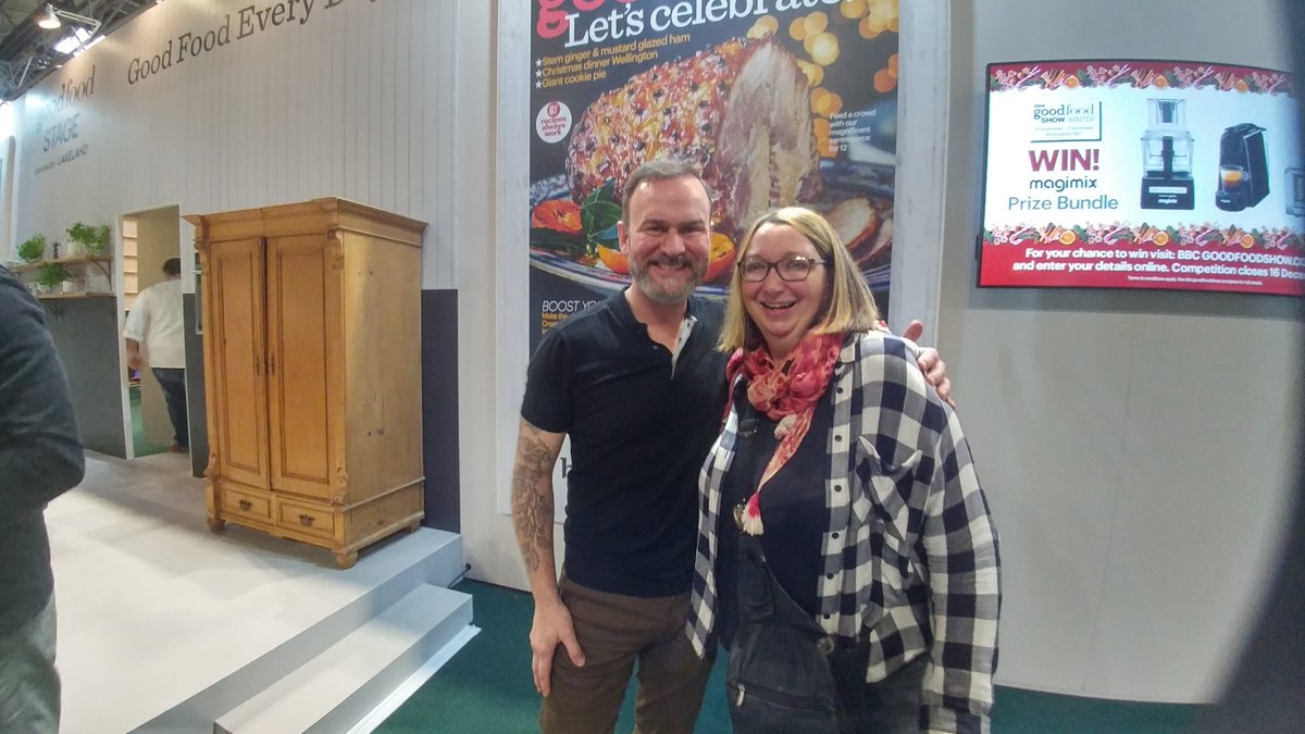 LRPBlog's tweet image. Always good to see @yummy_brummie on my birthday. #GFSwinter