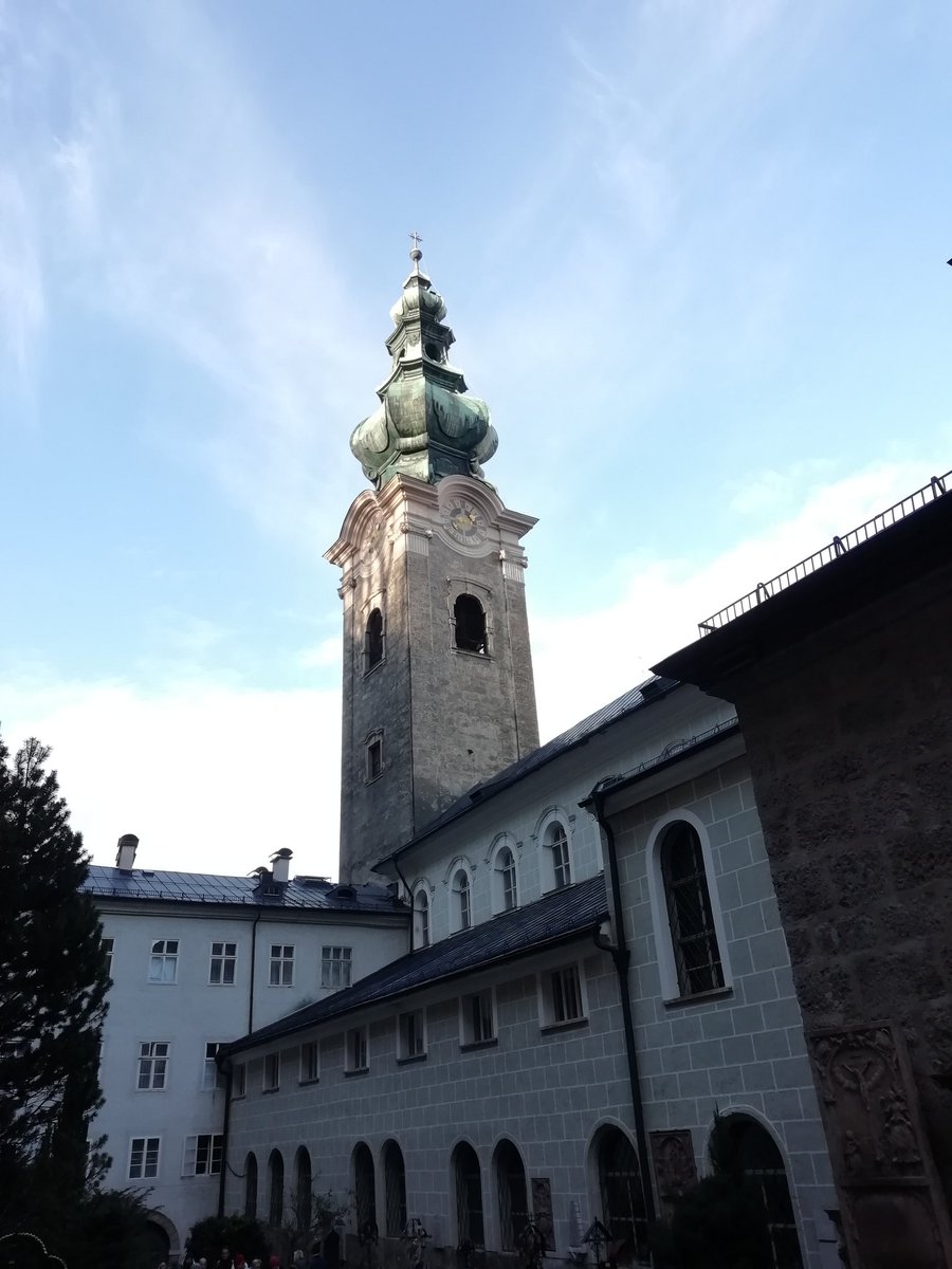 PRomanZirngibl's tweet photo. #HistMonast #Salzburg #dhaConf2018 https://t.co/QuPP9QucF9