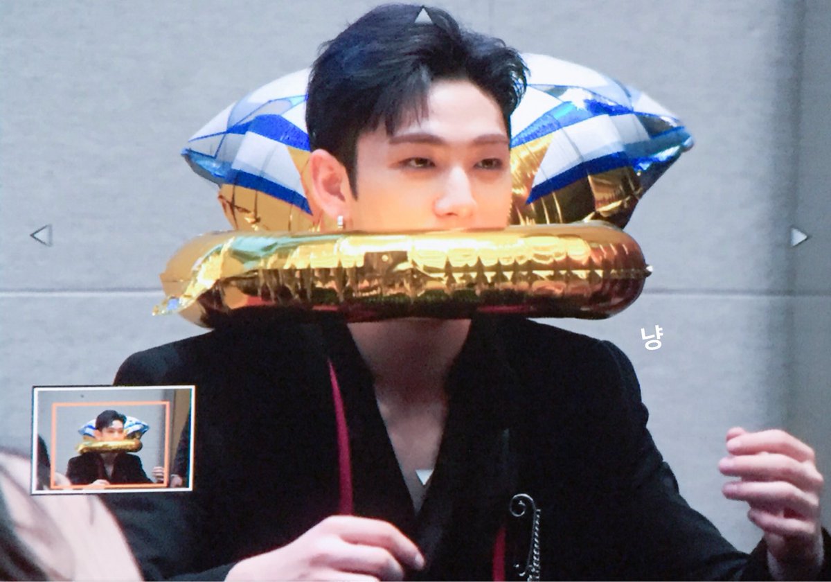 181201 잠실팬싸 백호 프리뷰
앜ㅋㅋㅋㅋ어켘ㅋㅋㅋㅋ너무기여웤ㅋㅋㅋㅋㅋ