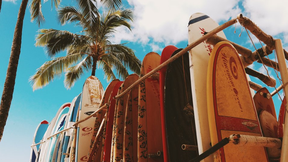 111FirstDelray's tweet photo. 111 First Delray is riding the wave into December by heading down to the beach to watch the annual Delray Surf Festival in action. Moments from your new residence, grab your sunnies because winter in Florida is all sunshine, all the time. 

Discover more: https://t.co/PzK2lV0UDB https://t.co/EaU3psqYAx