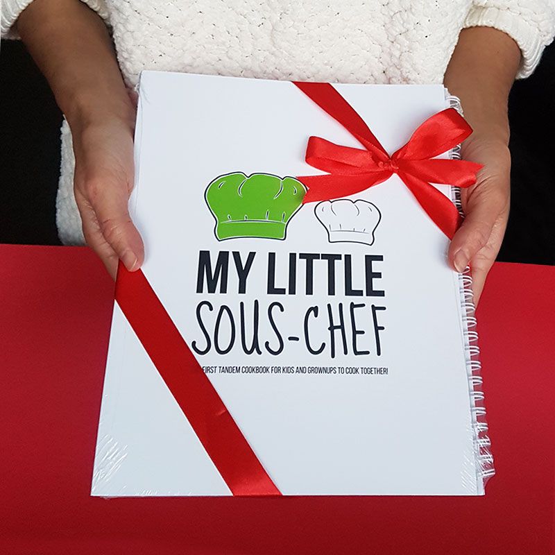 It's #1stdecember, the countdown's officially begun 🎄☃️

If you're shopping for Xmas presents, our #kidscookbook is the perfect gift for families! It brings everyone together, with there being a book for adults &amp; an illustrated book for children! 

buff.ly/2FfwioG