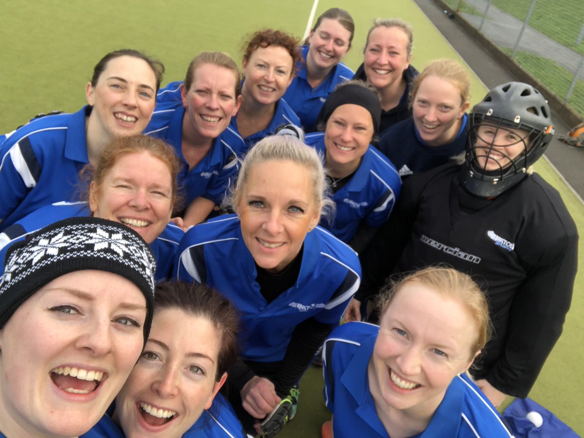 A 2 goal draw today with Winscombe 5. A really good game with play right up and down the pitch. I think we’re already for a nap 😴 
#bristol #bristolsport #bristolhockey #bbhc #gobluebirds #ladieshockey #hockey #hockeyseason #thisgirlcan