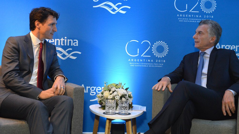 #AprovechemosElG20 Canadá tiene hace 40 años un programa de migración e integración de refugiados. Podríamos aprovechar, consultar y copiar el ejemplo <a href="/JustinTrudeau/">Justin Trudeau</a> #G20Summit <a href="/JorgeFaurie/">Jorge Faurie</a> @CancilleriaARG