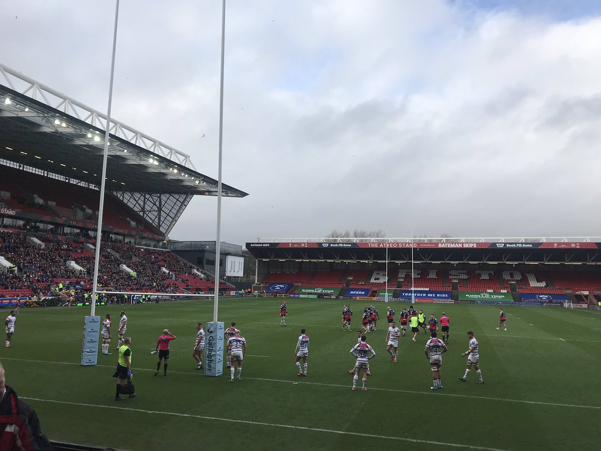 GrewDj's tweet image. Come on Tigers!!!🐯 #neveraredcard   #TigersFamily