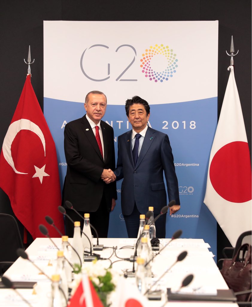 tcbestepe's tweet photo. Cumhurbaşkanı Recep Tayyip Erdoğan, G20 Liderler Zirvesi'ne katılmak üzere bulunduğu Arjantin'in başkenti Buenos Aires'teki temasları kapsamında Japonya Başbakanı Shinzo Abe'yi kabul etti. https://t.co/zdP8ttiNnz