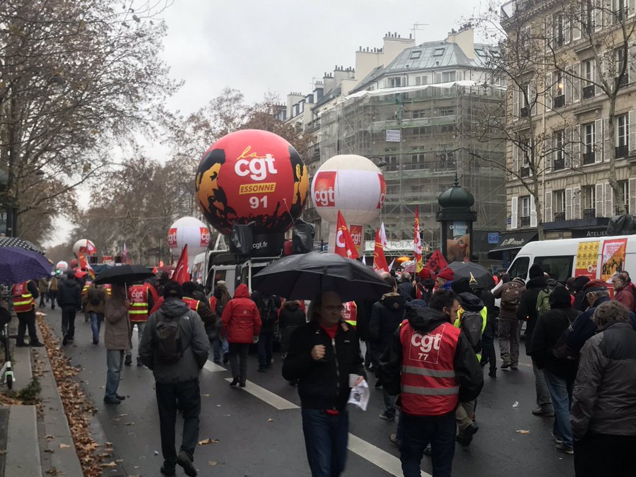 Voir l'image sur Twitter