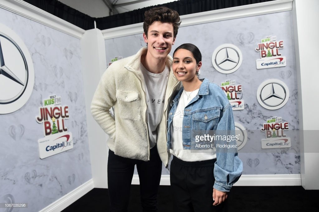 Perfectlylost2's tweet photo. @ShawnMendes and @alessiacara at @1027KIISFM's #JingleBall2018 event😍😘😘😘 https://t.co/15OPpAJ3I4
