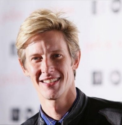 PatieAzelot's tweet photo. Il suffit parfois d'un seul sourire pour illuminer toute une journée.
Tu es merveilleux !!!💖 @Gabriel_Mann
#FanGabe https://t.co/HmQi3TM5hR