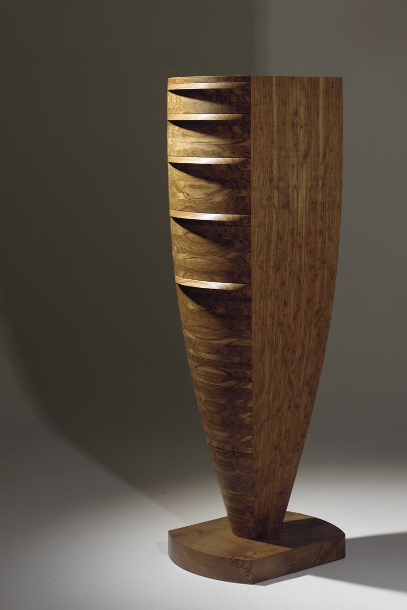 Matthew_Burt_UK's tweet image. An old favourite in the form of the ‘vase cabinet’. Standing 1350 tall with five drawers and ‘beyond’. Herefordshire tiger oak with Somerset ash interiors. #britishfurnituremaking #britishfurnituredesign #britishtimber #furnituremakerscompanyguildmark