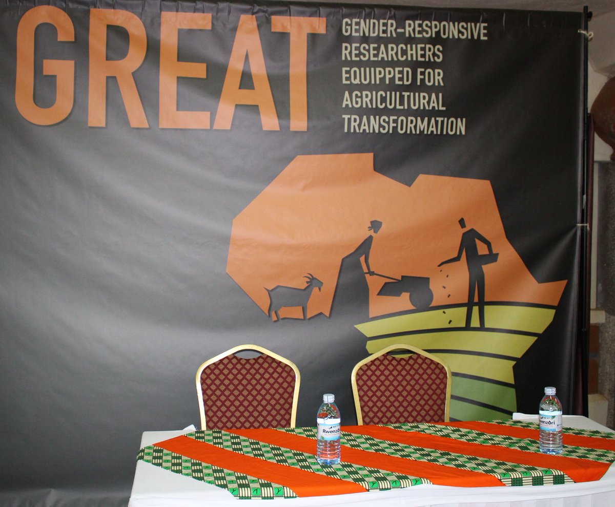 MakerereIGDS's tweet image. Getting ready for the award of certificates ceremony as we wind up the #GreatTLIIICourse at Forest Cottages, Bukoto - Kampala