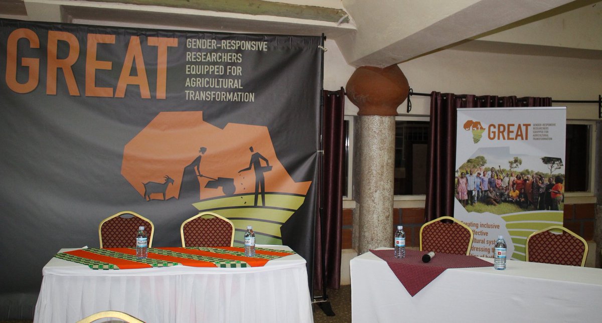 MakerereIGDS's tweet image. Getting ready for the award of certificates ceremony as we wind up the #GreatTLIIICourse at Forest Cottages, Bukoto - Kampala