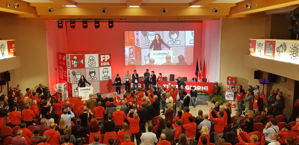 FpCgilNazionale's tweet photo. 187 votanti: 179 i sì, 6 i no e 2 gli astenuti. @sorrentinoser rieletta segretaria generale della Fp Cgil. 
Forza Serena, #CiSiamo ❤️
#XIFpCgil https://t.co/i51lamryA6