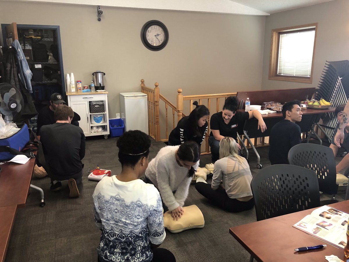 MooseJawEMS's tweet photo. Great day of #learning yesterday w/ @MJParamedics .  This great group were Certified in @redcrosscanada Emergency First Aid &amp; CPR!  Even had 4 @ccimj @PrairieSouth students training on their day off of school - way to go!  #BeALifesaver #CPRsaveslives https://t.co/P7xZt60Opg