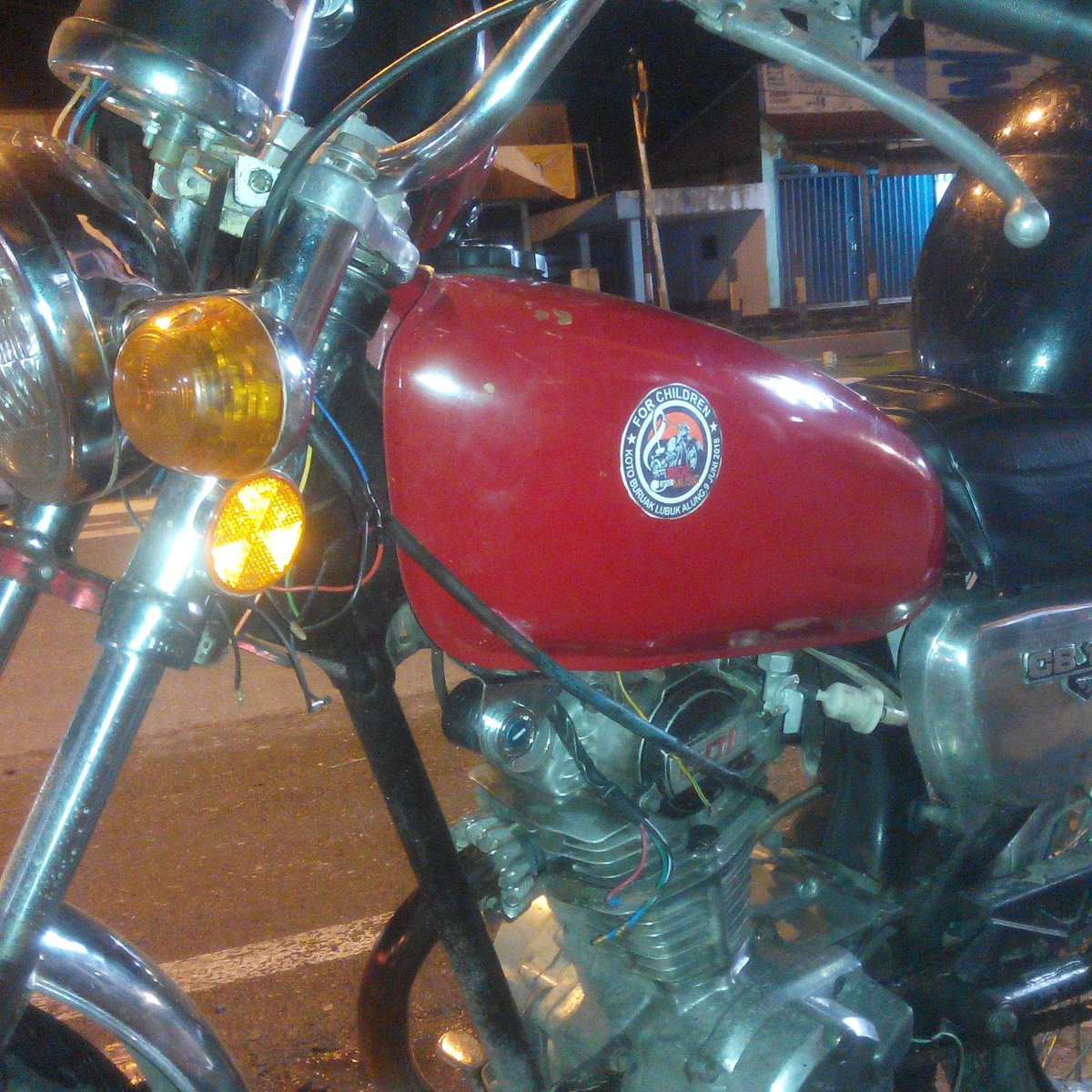 pidomyprince's tweet photo. #cb #rideandmusic #ride #music #motorclassic #motorcycles #bikergirl #bike #biker #ridetolife #ridefordie https://t.co/j7GA1JI79p