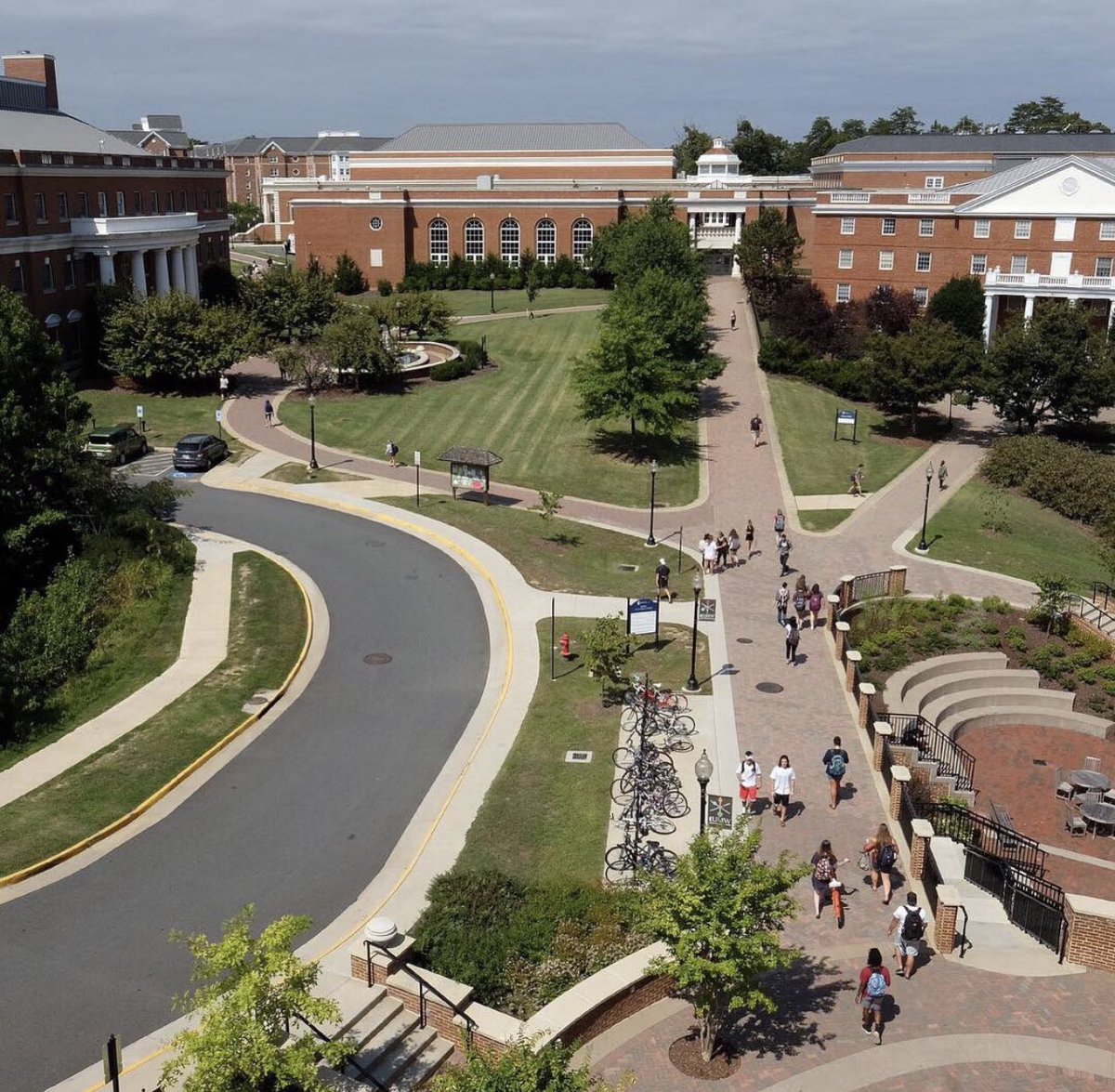 I am proud to announce my commitment to continue my academic and baseball career at the University Of Mary Washington! I would like to thank my family, coaches, teammates, and friends that helped me get to where I am today. #GoEagles 🦅