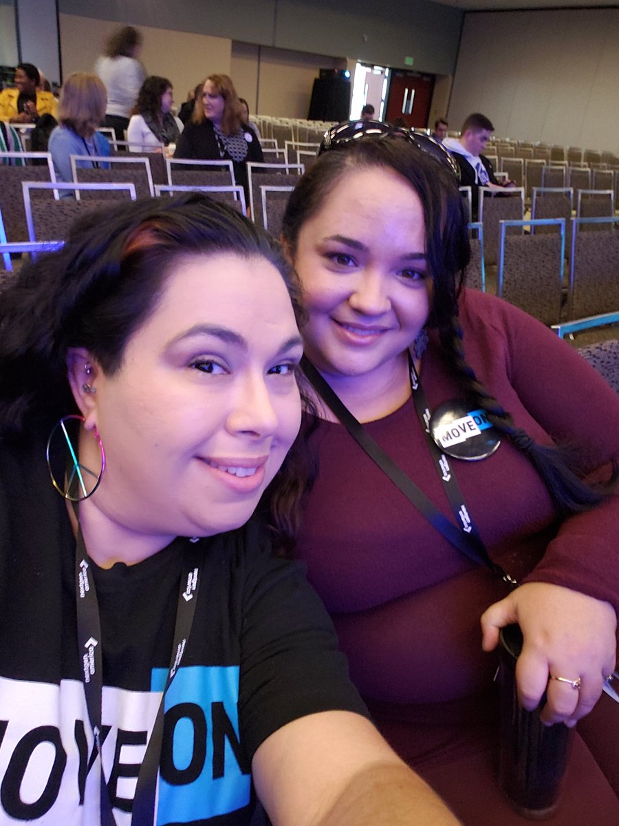 MarchForTruthLV's tweet photo. With my @MoveOn Alumni #ResistanceSummer #resistandwin
My first Roots Camp!! #Roots18 https://t.co/kxhPc2L7Lv