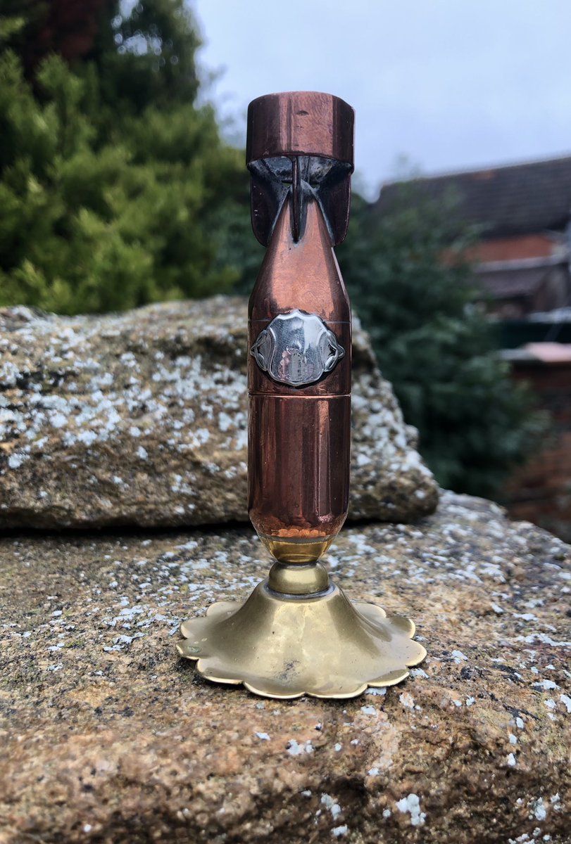 LisaMarieFranks's tweet photo. Many new items have arrived today @ Melksham Arcade.... Happy December!!!
-
#solidsilver #lamp #retro #trenchart #shellcase #lighter #wwi #wwii #military #headphones #candleholder #melkshamarcade #newstock #forsale https://t.co/nIxtQb2Qg0