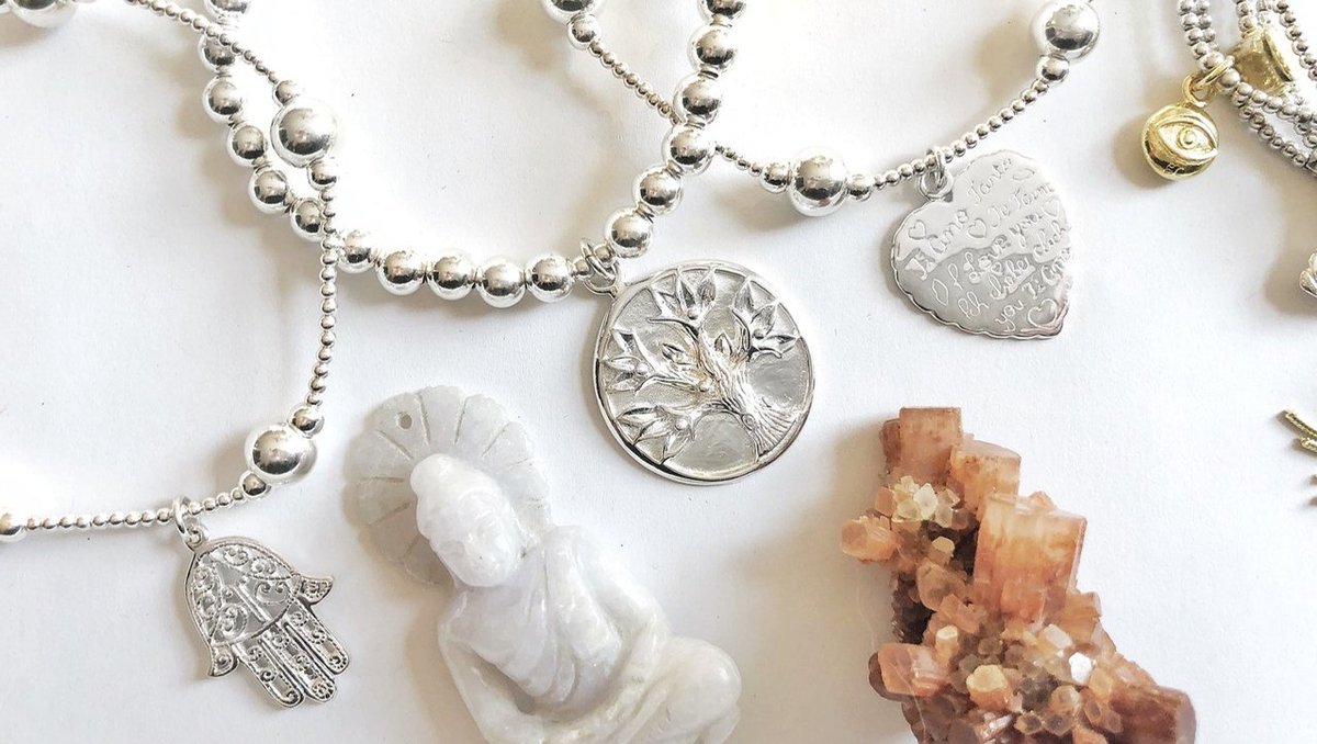 Give meaningful gifts this holiday season with symbolic charms infused with energy 💖 Shop these powerful treasures today!

SHOP NOW >> goodcharma.com