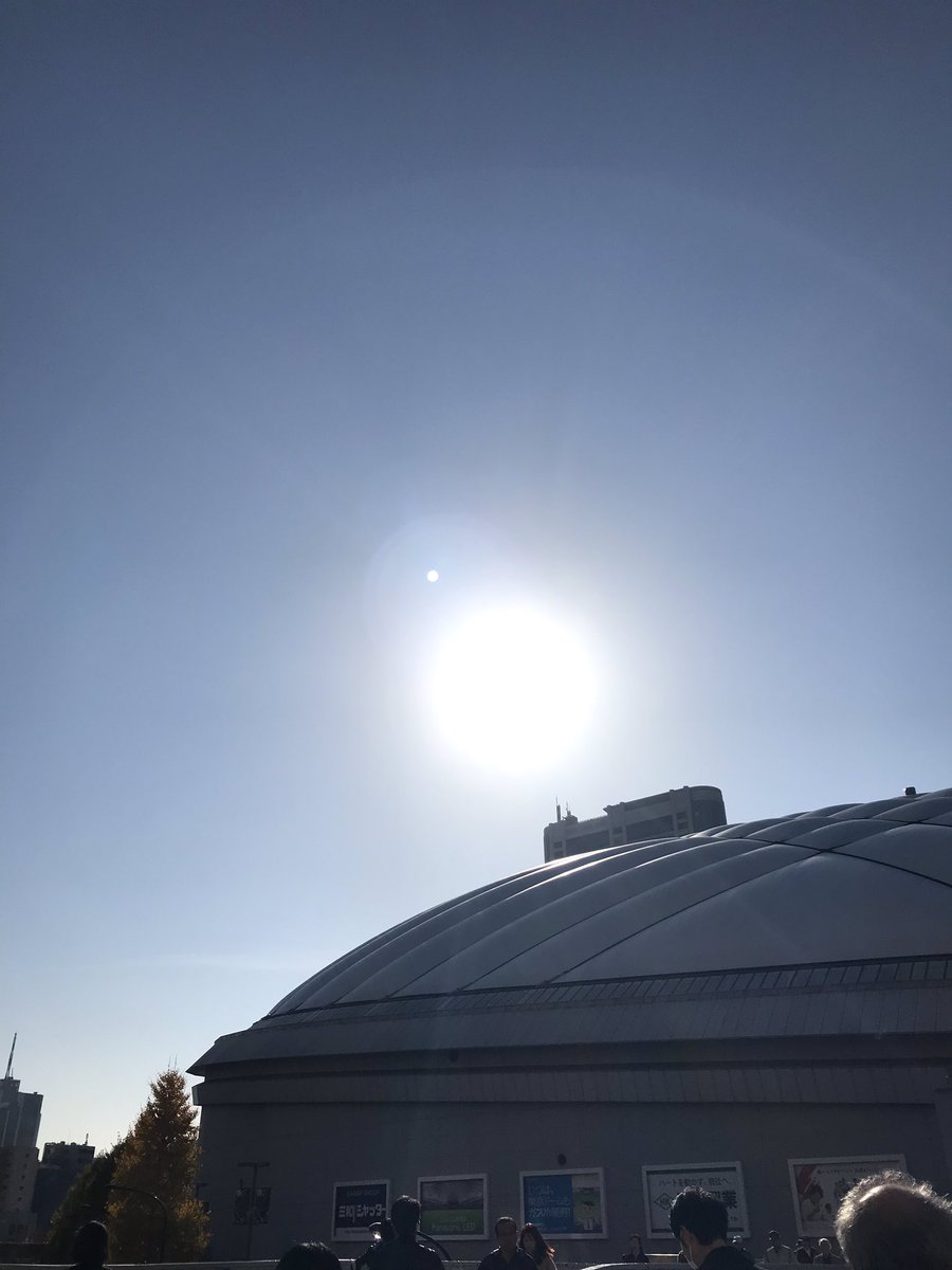 chongmi_0923's tweet photo. 2018.1201
오늘의 오빠.
도쿄돔에 왔어요.

#D_346
#종현 
#jonghyun 
#shinee⁠
#ripjonghyun 
#오빠_사랑해요 
#여기까지_지금부터도_앞으로도 https://t.co/BPXh3f5YIN