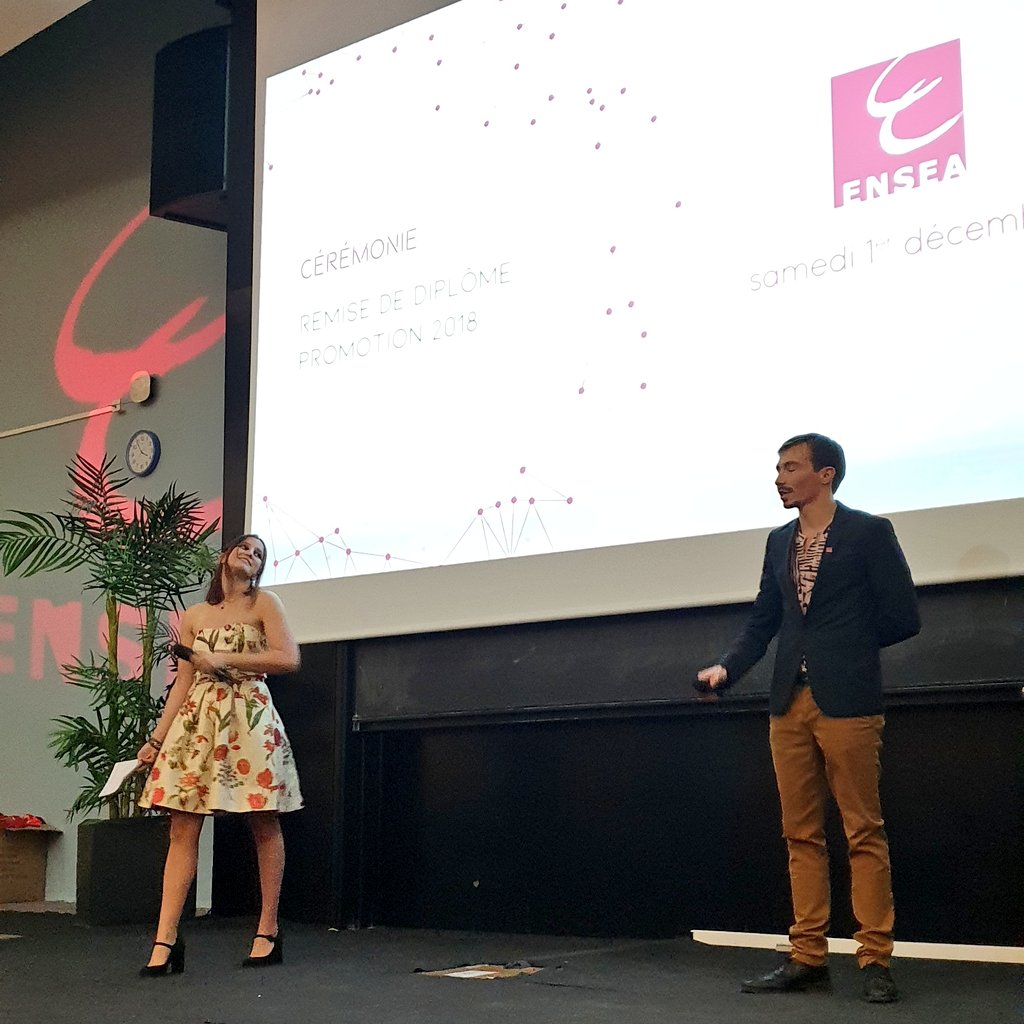 ENSEAAlumni's tweet photo. Début de la cérémonie #RDD2018 #ENSEA ! https://t.co/9Kfn9M2XLR