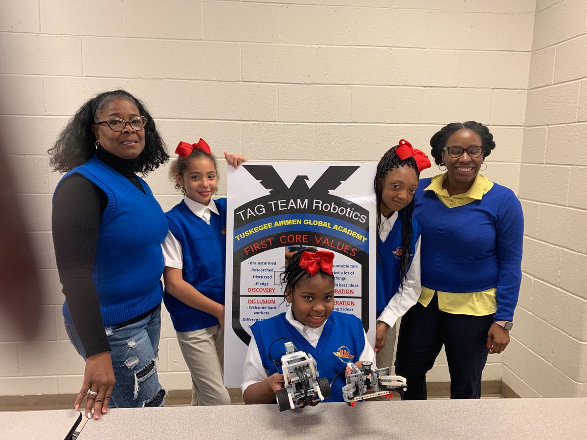 APSTAGRobotics's tweet image. We came to explain our #COREVALUES #ROBOTDESIGNSummary and #RESEARCH #STEMGirls #FLL @APSTAGAcademy WE CAME TO REPRESENT THE TUSKEGEE AIRMEN ACADEMY @drwpedwards @WeemsYolanda @DrSharpe3 @firstlegoleague @CarstarphenMJ @TAGMsRackston @creightonbryan
