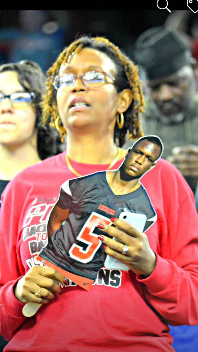 LovelyLoriM1's tweet photo. Can you tell how I get down in the stands??? Lol, don’t sit by my crew if you don’t come to yell for the Mavs😜@champmathis5
#PrayingToYelling
#ThankingGodAlways https://t.co/T8374XebBQ