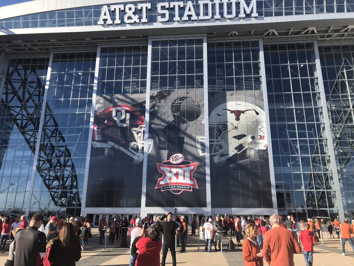 mrChris_Reid's tweet photo. Game time! https://t.co/YvVjYf1F96