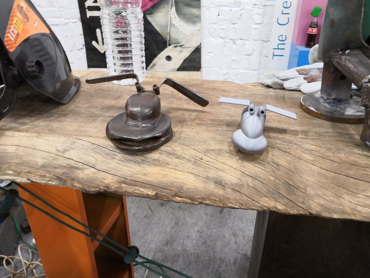 LilleMakers's tweet image. Avis aux artistes, on transforme vos œuvres d'art en modèle 3D c'est cadeau ! #braderieArt @roubaix #artM #OnVousAimeLesArtistes #venezNousVoir