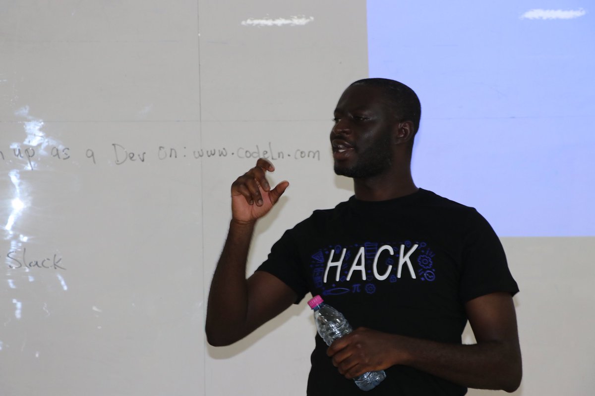 dscashesi's tweet image. We cannot wait for the upcoming events next semester!
#atAshesi #HackAPIGh #DSCAshesi #DSCGhana #localhackDay @solomonawosupin @aniediudo @Olaiw0la @wayne_gakuo @Ashesi @AshesiDesign