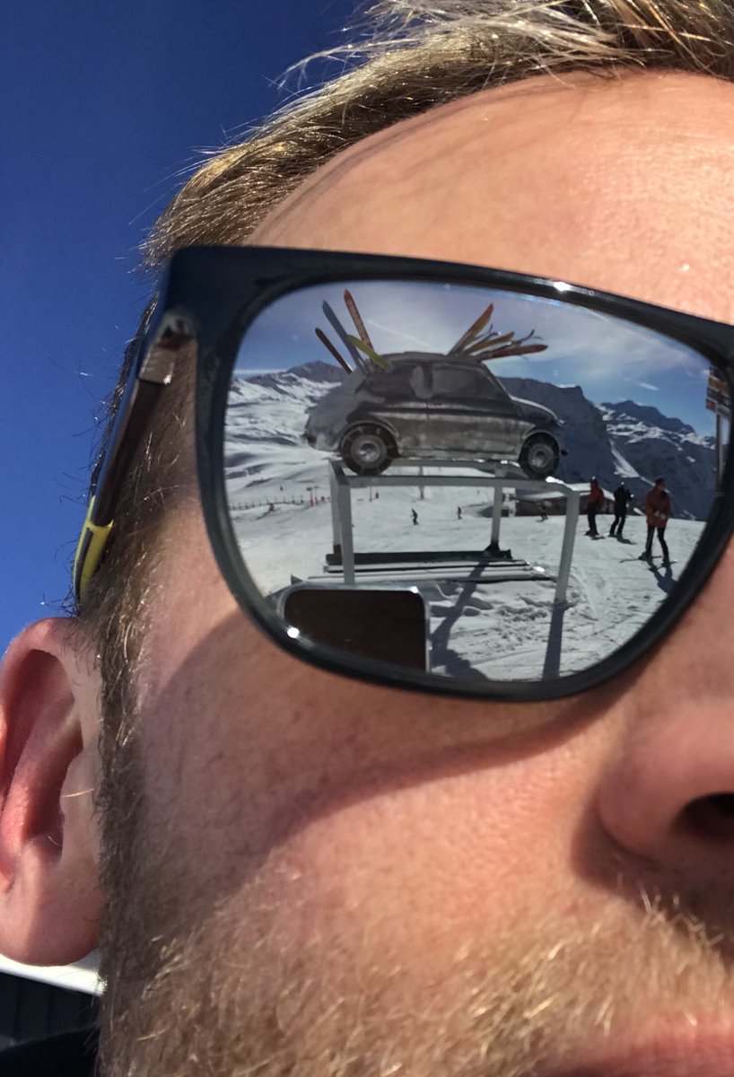 Lots of fun in #Tignes &amp; #Valdisere today. Great opportunity to put my #SpineOptics #eyewear to the test! #5Star

Big up to #DragonLodge &amp; their👌team, @tignesspirit for the top class gear &amp; our #Snowboarding teacher #KeithWood #LiftTicketLtd🏂🕶

#SpineEyewear #Snowboard #Skiing