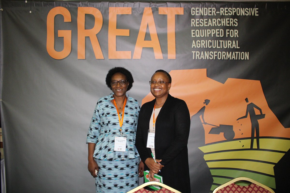 GREATAgResearch's tweet image. We have made it! Dr Mangheni P.I @GREATAgResearch at @MakCAES  and Dr @EsNjuguna of @ICRISAT @tropicallegumes pose for a photo minutes before the closing ceremony of the successfully delivered #GREATTLIIICourse.