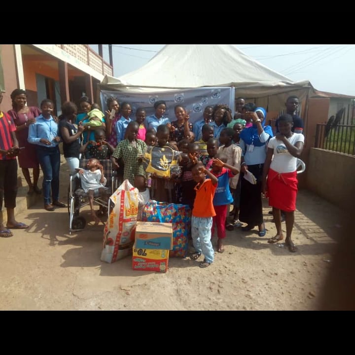 Rukoayah's tweet photo. Having a fulfilling weekend 😀😀
#Class of Phoenix fyb get-together
#Ploggingepisode14
#ANUNSA orphanage home visitation.... https://t.co/37HWwWtX2Y