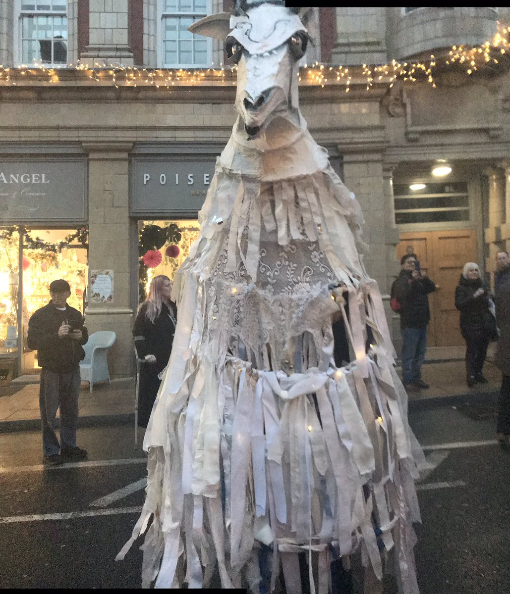 VickyGreenCopy's tweet photo. Had a great time at the lantern parade today in #Altrincham. Walked lots but only managed 8.5k steps! Must do better @foundrycomms #merryfitmas https://t.co/x84cgQ5SNA