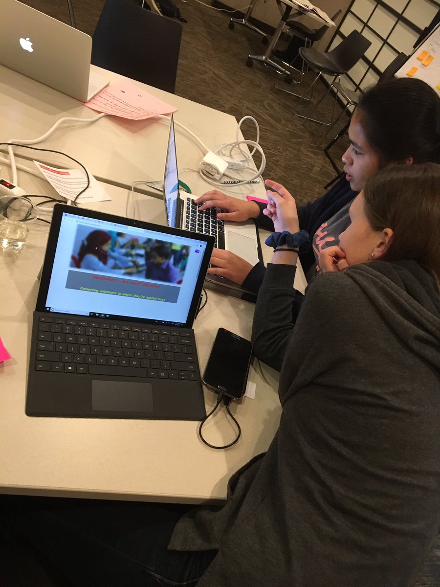 sbrownpeters's tweet image. Teen Hackathon! Lots of great solution-ing with technology @learningcode @Rogers